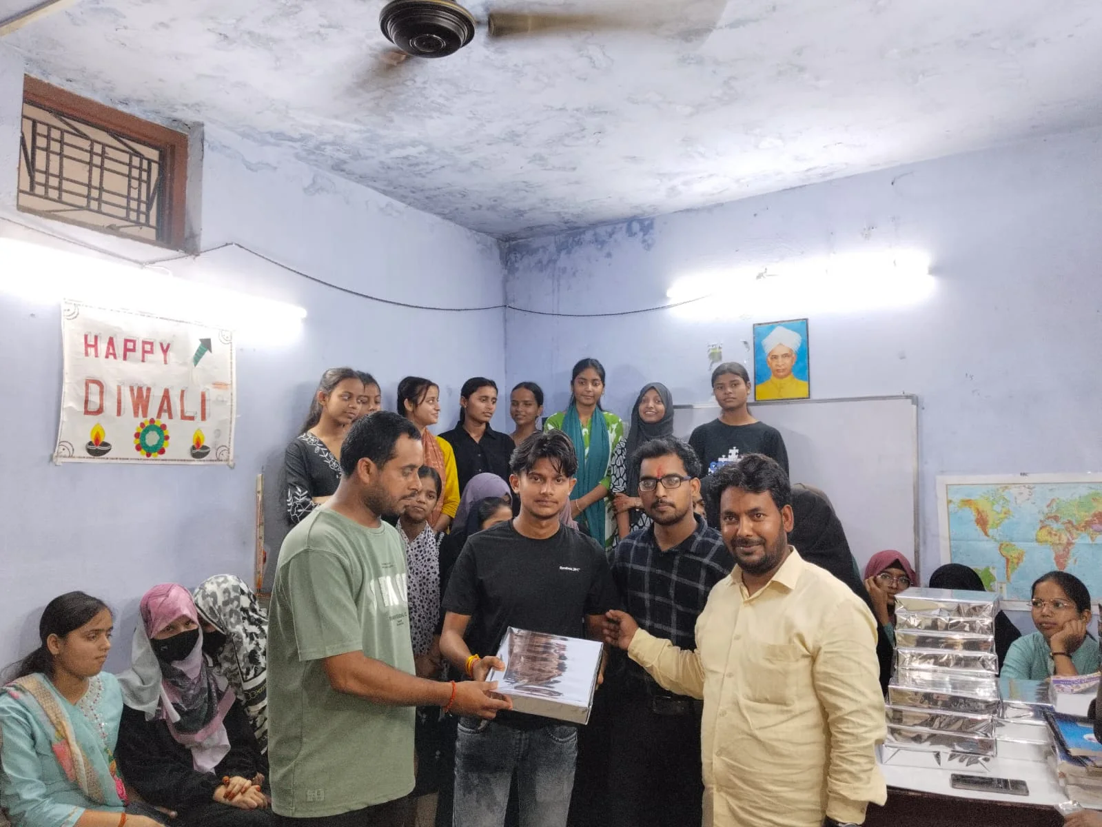 Chemistry class – Vision Coaching Tulsipur 7