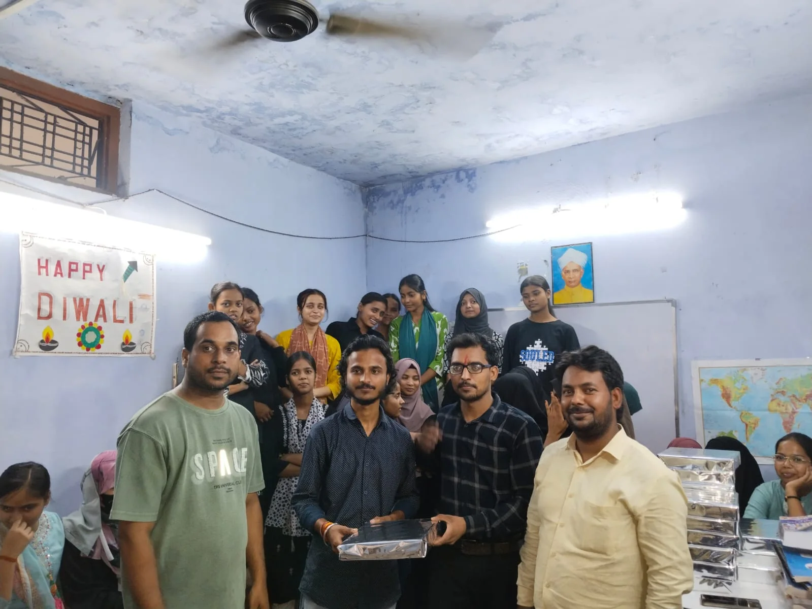 Chemistry class – Vision Coaching Tulsipur 8
